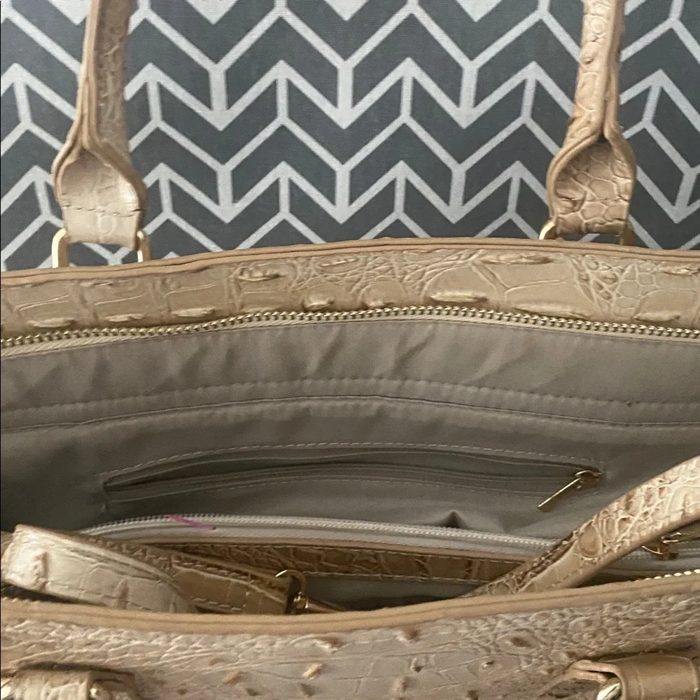 Handbag Large 11” X 16 Great Cond.